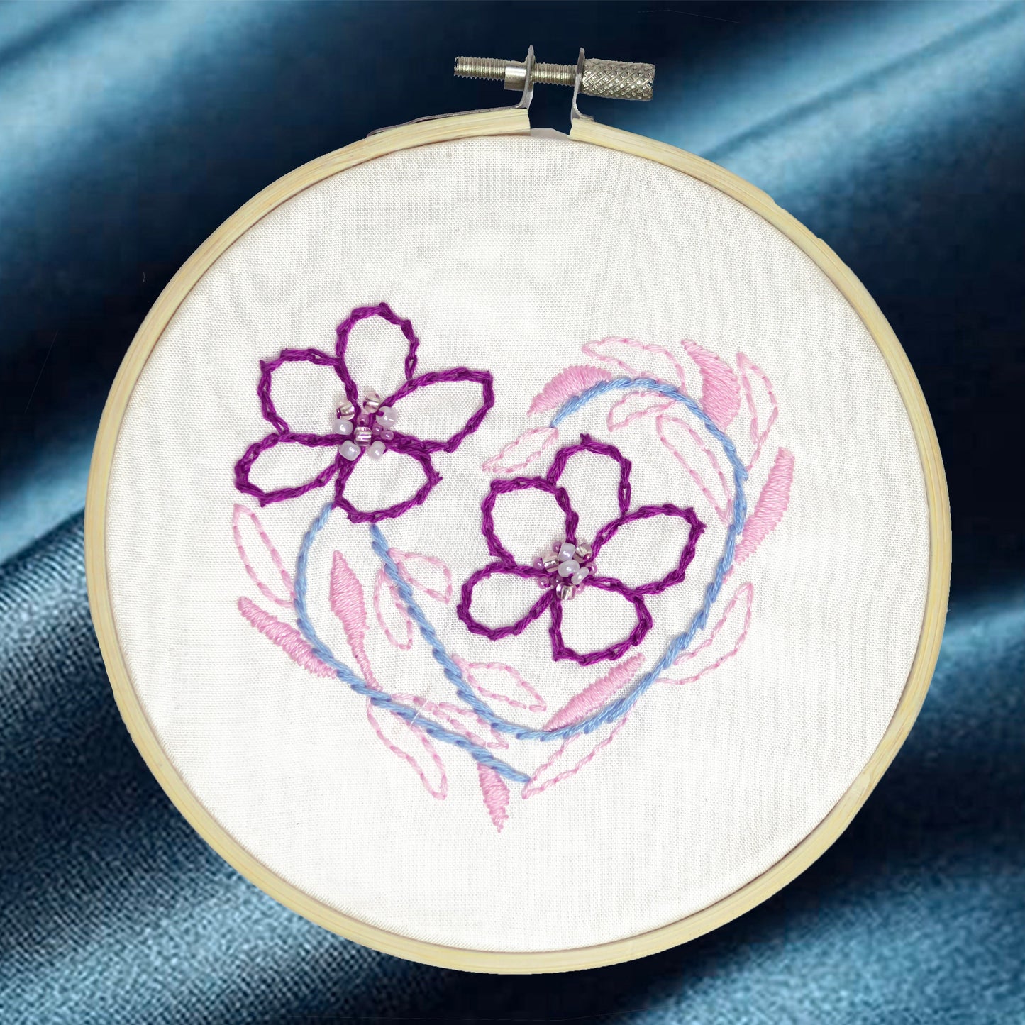 Kit de Broderie - Coeur Fleuri + Casquette